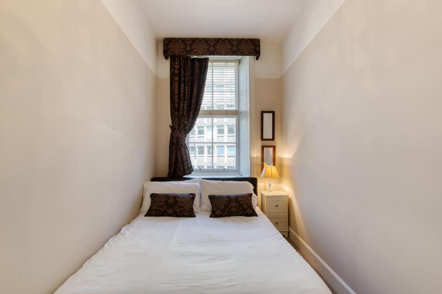 אדינבורו West Port - 2Br In The Heart Of The Old Town Just Off The Grassmarket מראה חיצוני תמונה
