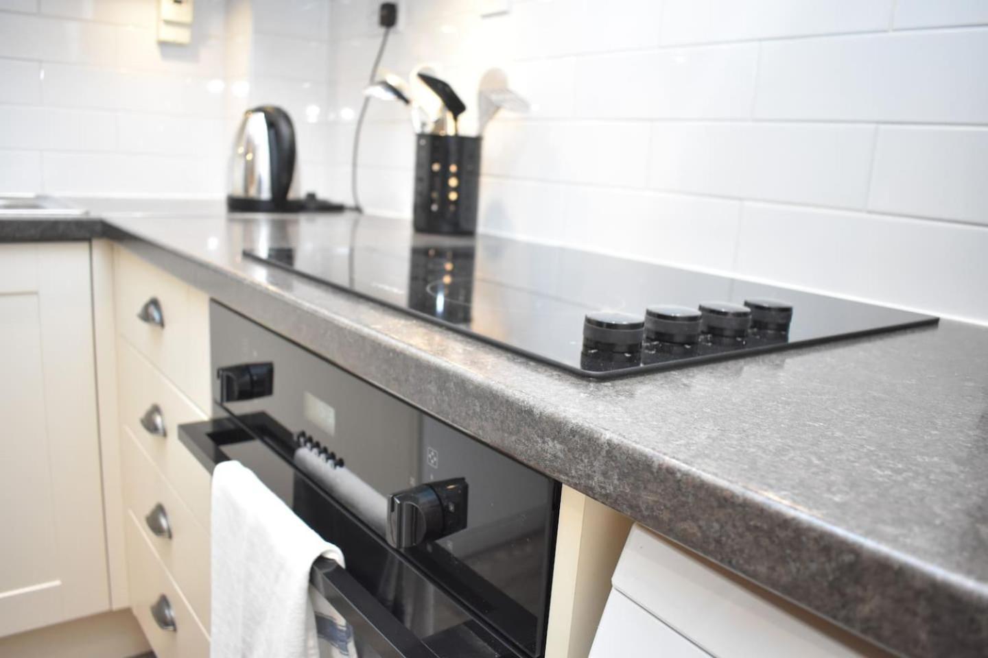 אדינבורו West Port - 2Br In The Heart Of The Old Town Just Off The Grassmarket מראה חיצוני תמונה