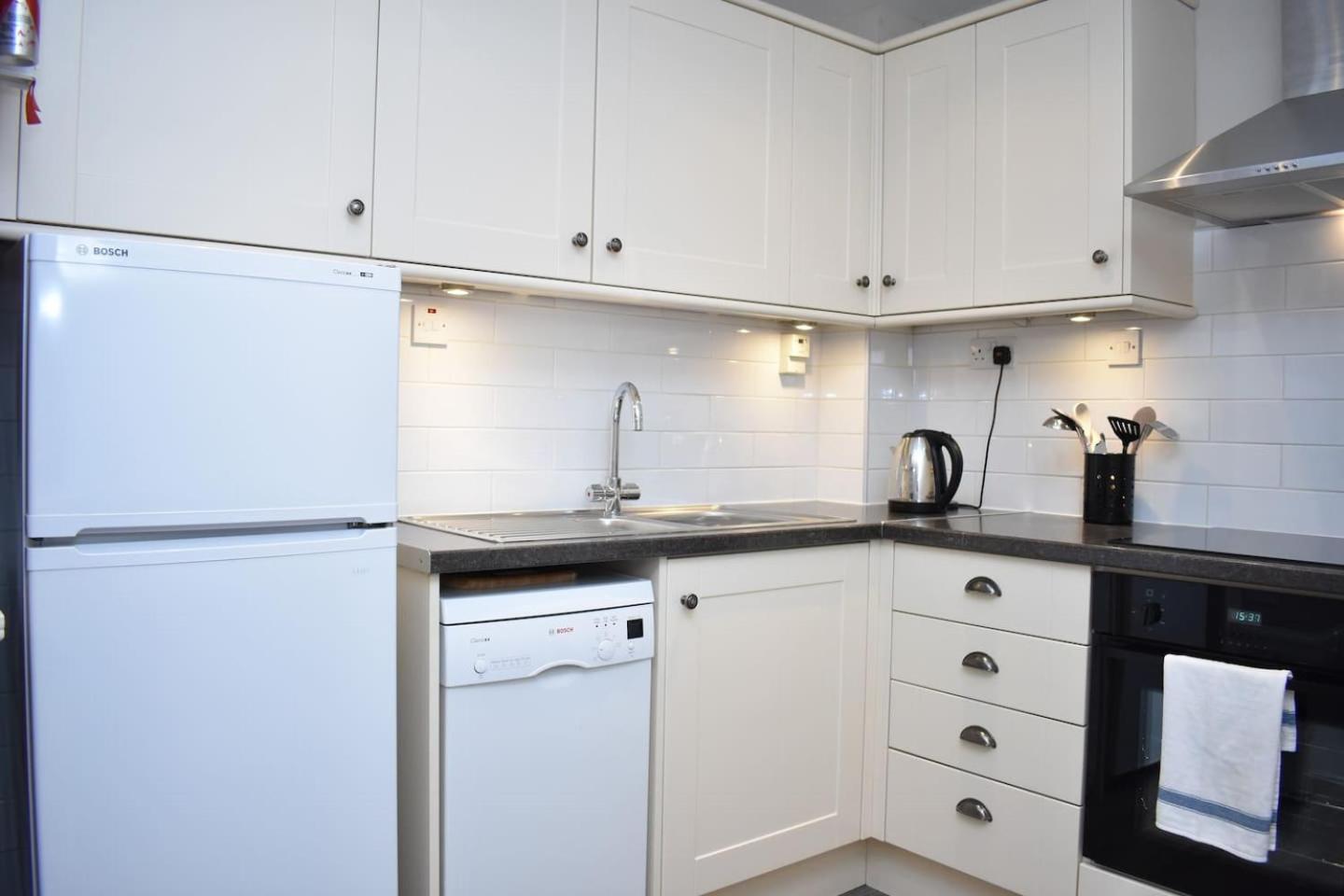 אדינבורו West Port - 2Br In The Heart Of The Old Town Just Off The Grassmarket מראה חיצוני תמונה